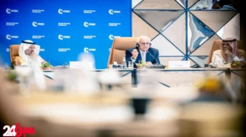 دبلوماسية الطاقة السعودية تقود تحولاً عالمياً بمزيج فريد من النفط والابتكار